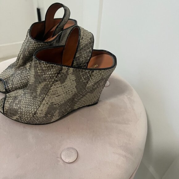 Rebecca Minkoff Gray Snakeskin Leather Open Toe Ankle Booties Size 5 - Picture 2 of 5